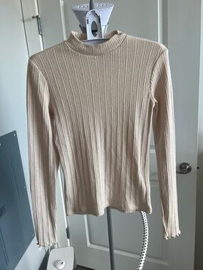 Hollister Ribbed Mock Neck Long Sleeve Top - Beige
